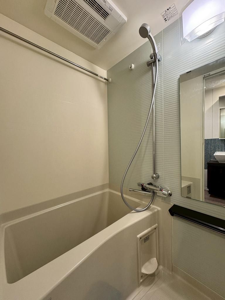 バス・シャワールーム　別部屋参考写真