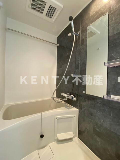 バス・シャワールーム　日々の疲れを癒すお風呂付です