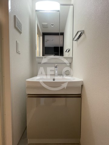 洗面設備　ザ・ウエストマークシティプレミアム　洗面所