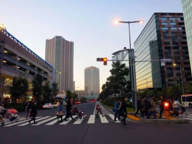 ショッピングセンター　SHIPS　Days豊洲店（ショッピングセンター）まで532m