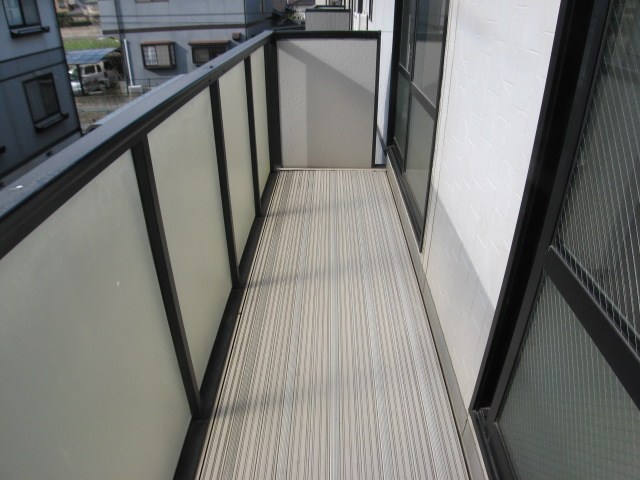バルコニー　※別号室写真の為、現況優先