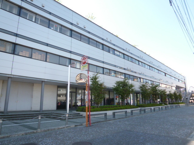 大学・短大　桜美林大学ＰＦＣキャンパス（大学・短大）まで412m