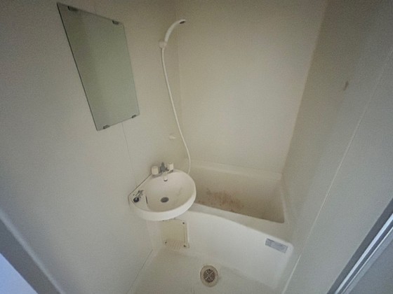 バス・シャワールーム　※別号室のお写真です