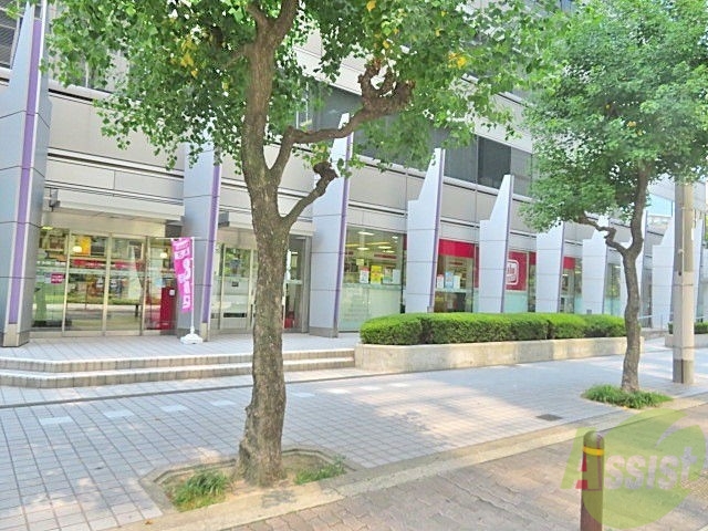 スーパー　マックスバリューエクスプレス西梅田店（スーパー）まで472m