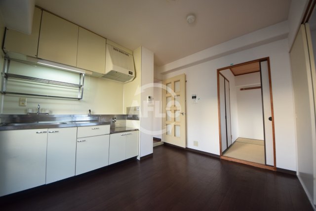 居室・リビング　第一玉造マンション　リビング