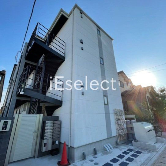 建物外観　2022年7月築です。