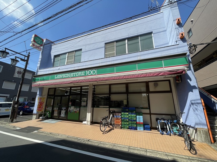 コンビニ　ローソンストア100LS　西東京保谷町三丁目店（コンビニ）まで384m