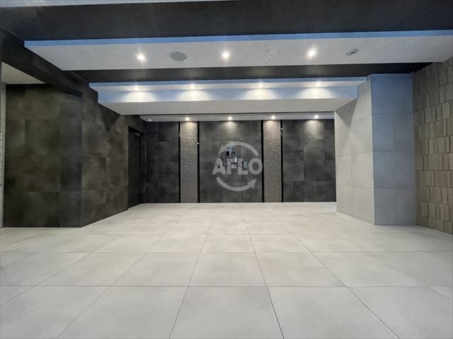 ロビー　アドバンス大阪リーヴァ　ロビー