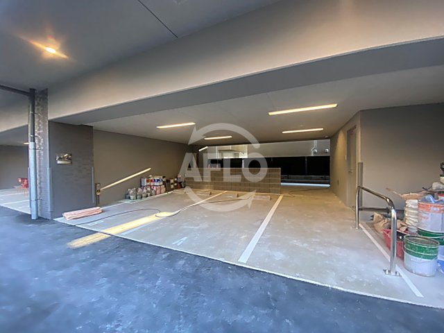 駐車場　アドバンス大阪リーヴァ　駐車場