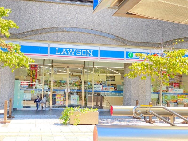 コンビニ　ローソン高岳駅南店（コンビニ）まで185m