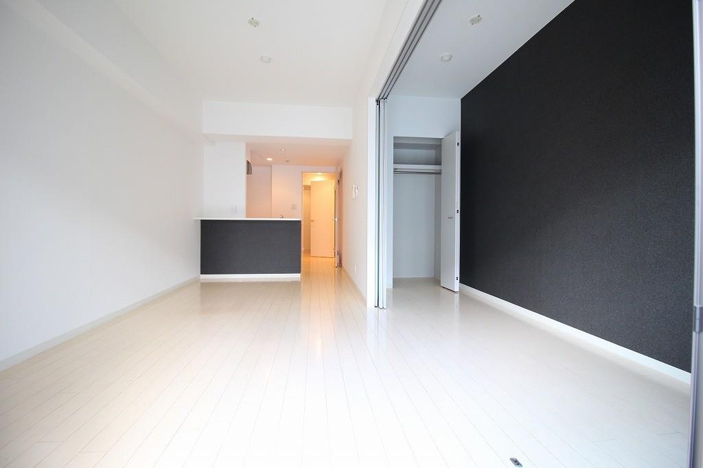 居室・リビング　同タイプ別フロアのお部屋です