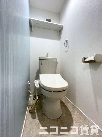 トイレ　ウォシュレット付き　　※モデルルーム