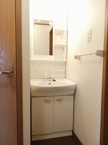 洗面設備　洗面所です