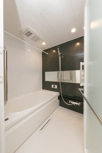 バス・シャワールーム　浴室