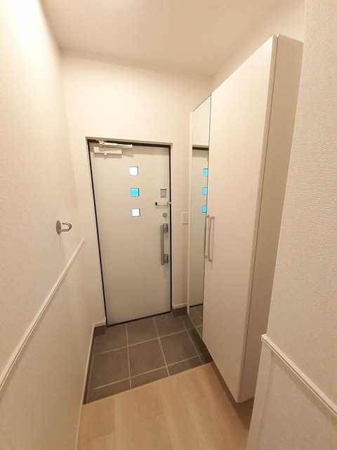 玄関　シューズボックス付きの玄関です★