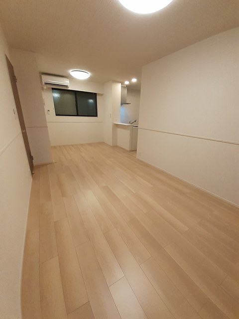 居室・リビング　広いリビング☆