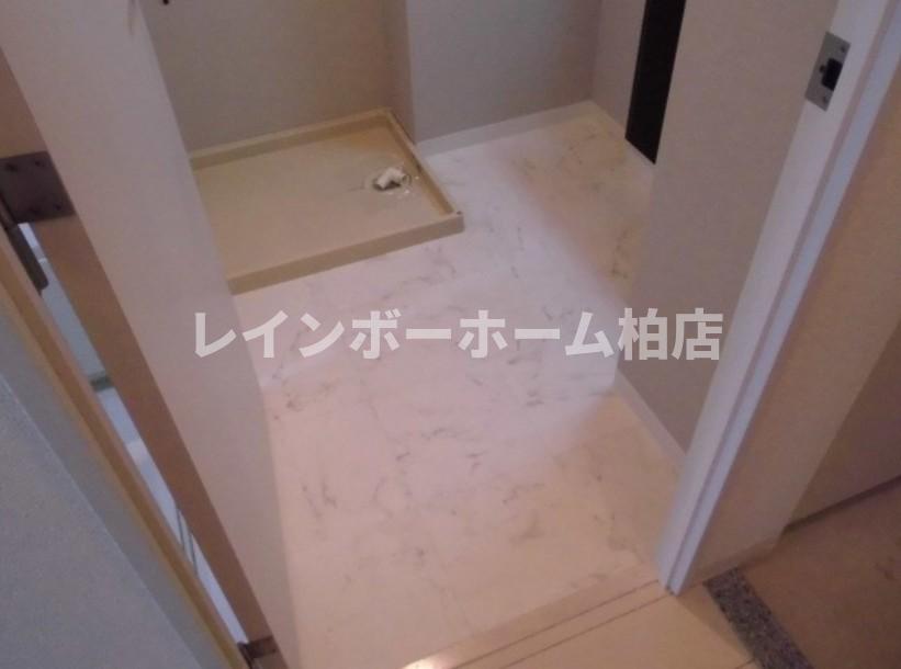 その他設備　室内洗濯機置場です