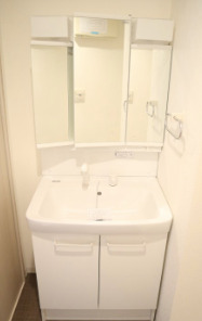 洗面設備　UPWARD