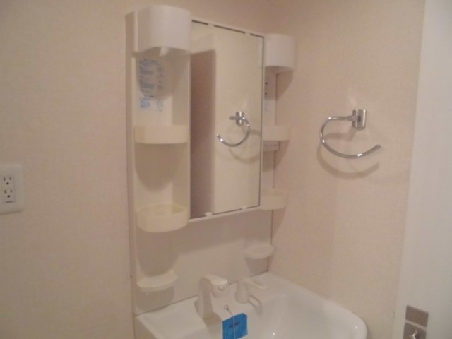 洗面設備　洗髪洗面化粧台