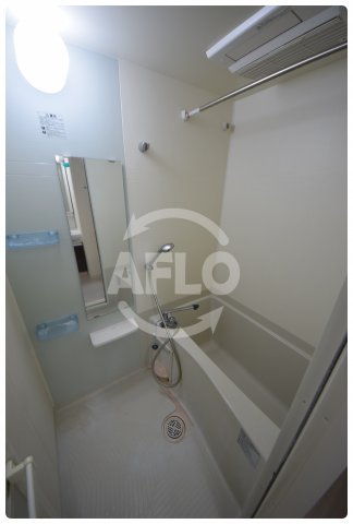 バス・シャワールーム　プランドール大手前レジデンス　風呂