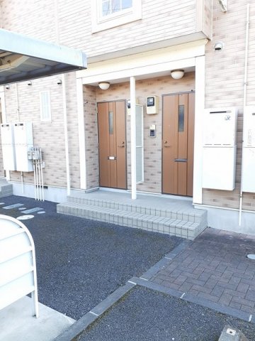 玄関　明るい玄関です