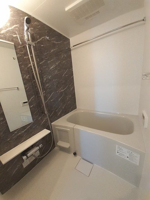 バス・シャワールーム　（イメージ）