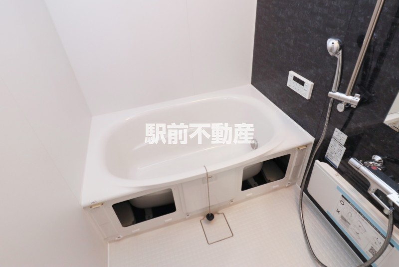 バス・シャワールーム　新築工事中の写真