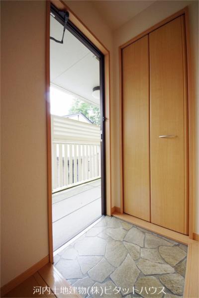 玄関　玄関（類似室内）