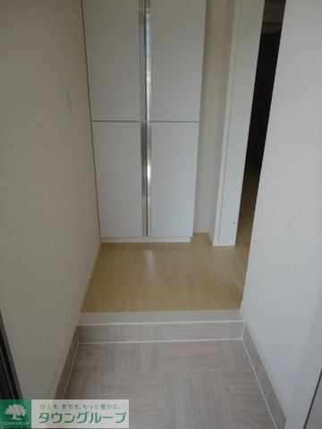 玄関　お問合せはタウンハウジングまで！※現地待合わせ相談可能