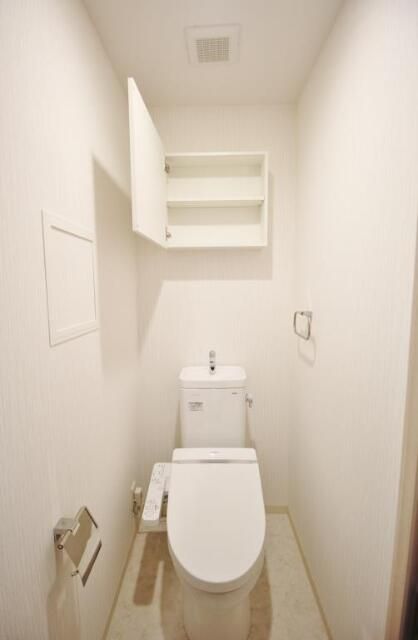 トイレ　トイレもきれいです