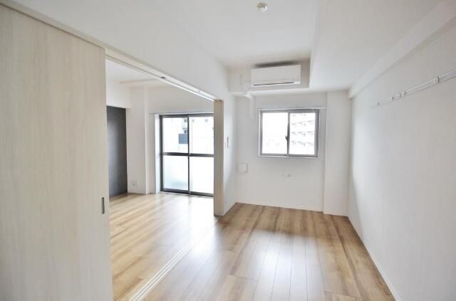 その他部屋・スペース　使い勝手のいい寝室です