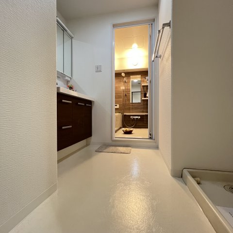 洗面設備　同仕様タイプです