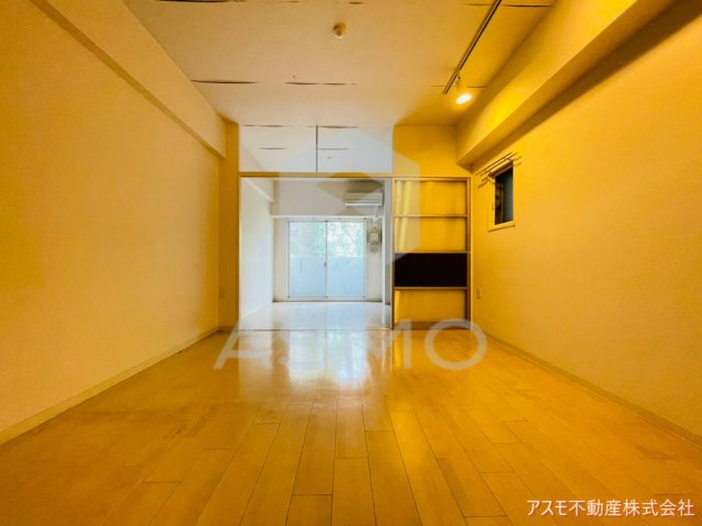 居室・リビング　同マンション別部屋　参考写真