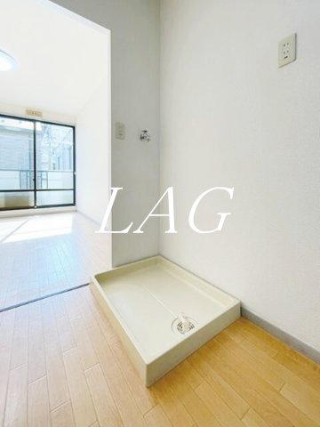 その他設備　洗濯機置場です。