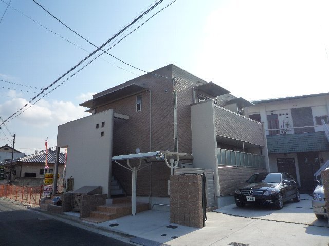 建物外観　高級感あります♪