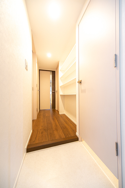 玄関　※写真は同タイプ住戸です。