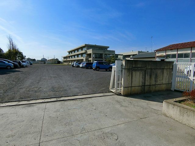 中学校　太田市立綿打中学校（中学校）まで1500m