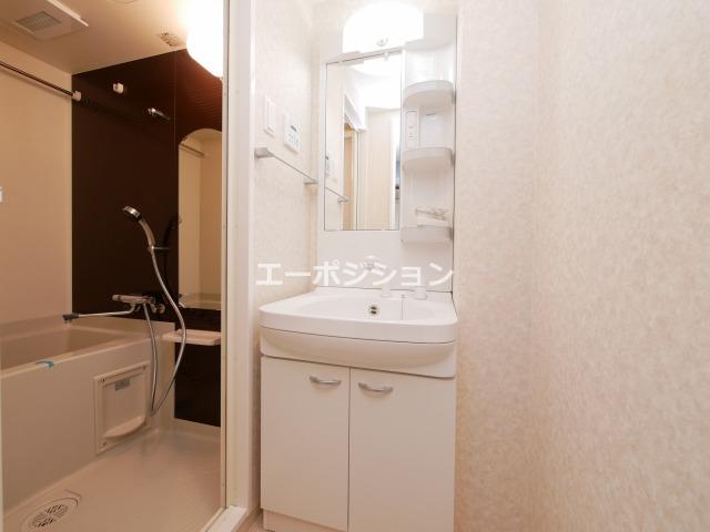 洗面設備　Luxe難波西III