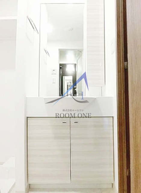 洗面設備　洗面台です。