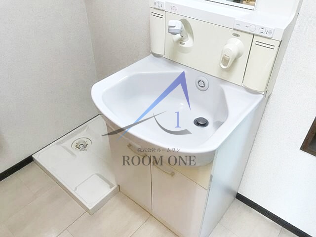 洗面設備　洗面台です。