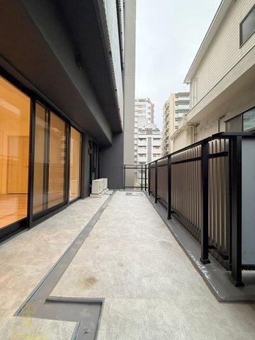 バルコニー　STANDZ四天王寺前夕陽丘