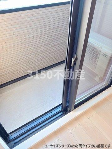 バルコニー　お洗濯にも便利なバルコニー付き