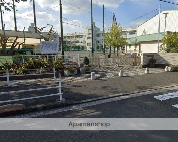 小学校　横浜市立西本郷小学校（小学校）まで515m