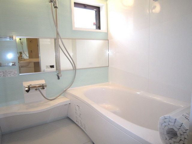 バス・シャワールーム　★自慢の広いバスルーム・１坪バス（1616サイズ）★