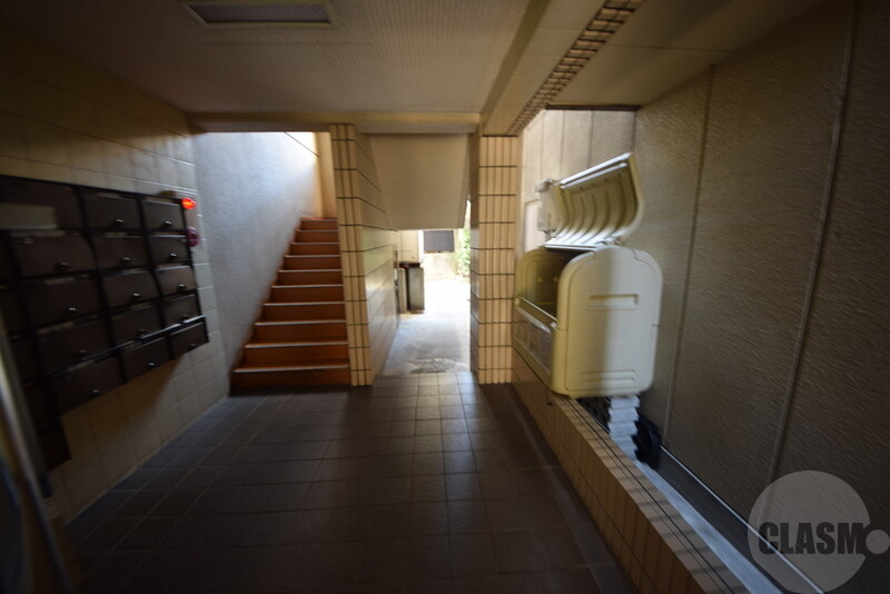 エントランス　共用部エントランス