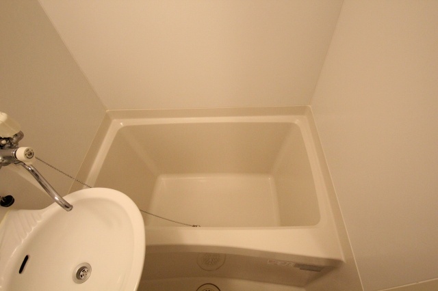 洗面設備　同物件、別号室の写真です。