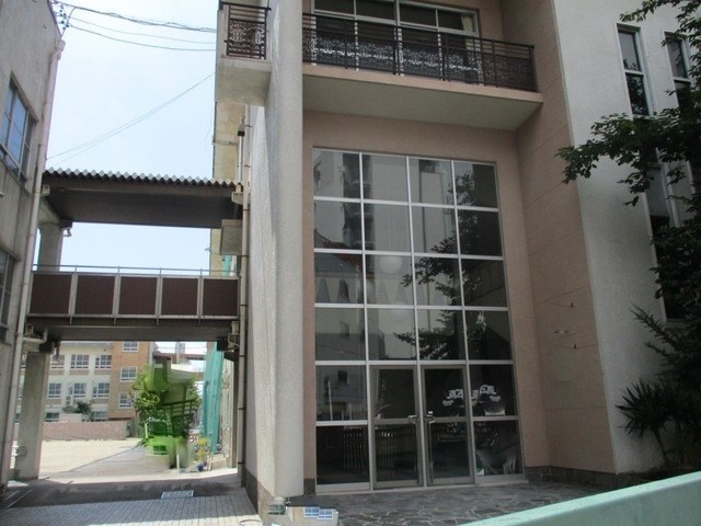 小学校　名古屋市立牧野小学校（小学校）まで269m