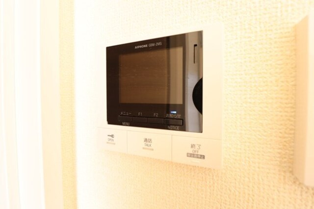 セキュリティ　モニター付インターホン