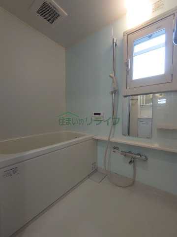 バス・シャワールーム　別部屋参考写真