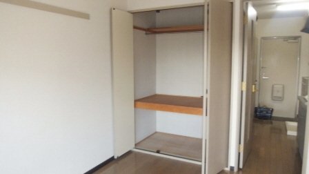 その他　大きな収納付いています♪